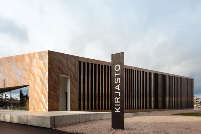 Kirkkonummi_Library_Facade_Sign-scaled