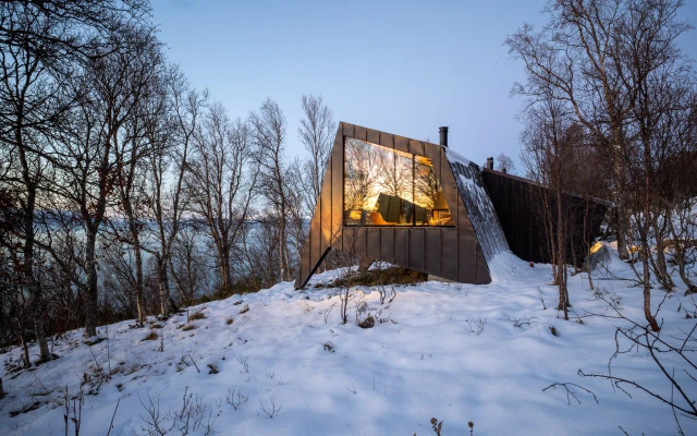 Aurora-2.0-103-scaled